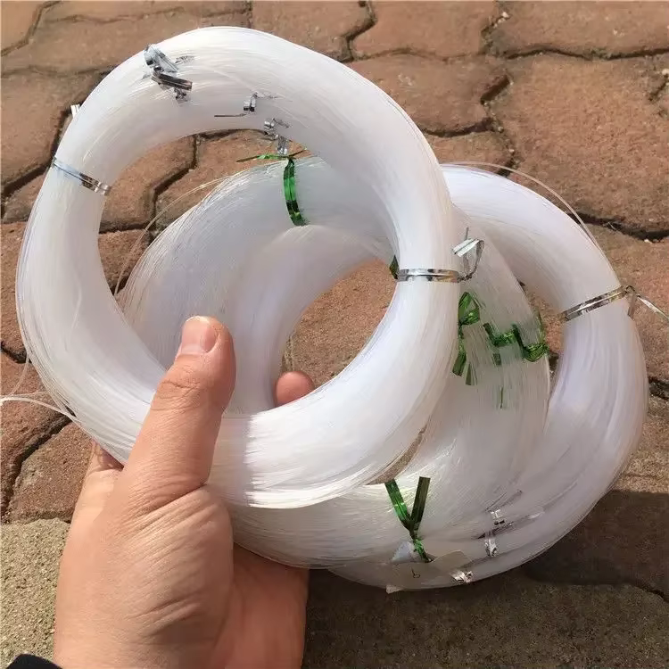 Hilo de nylon para pesca y trabajos artesanales