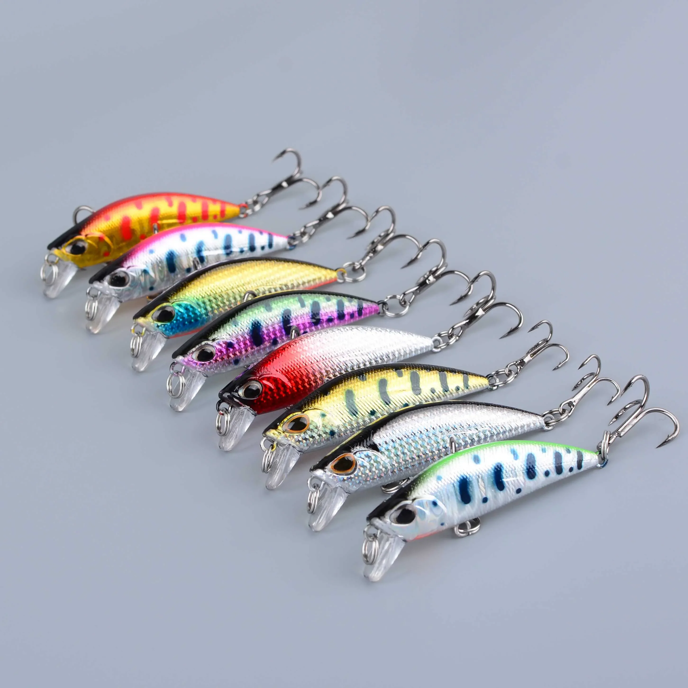 Color negro y acabado del minnow