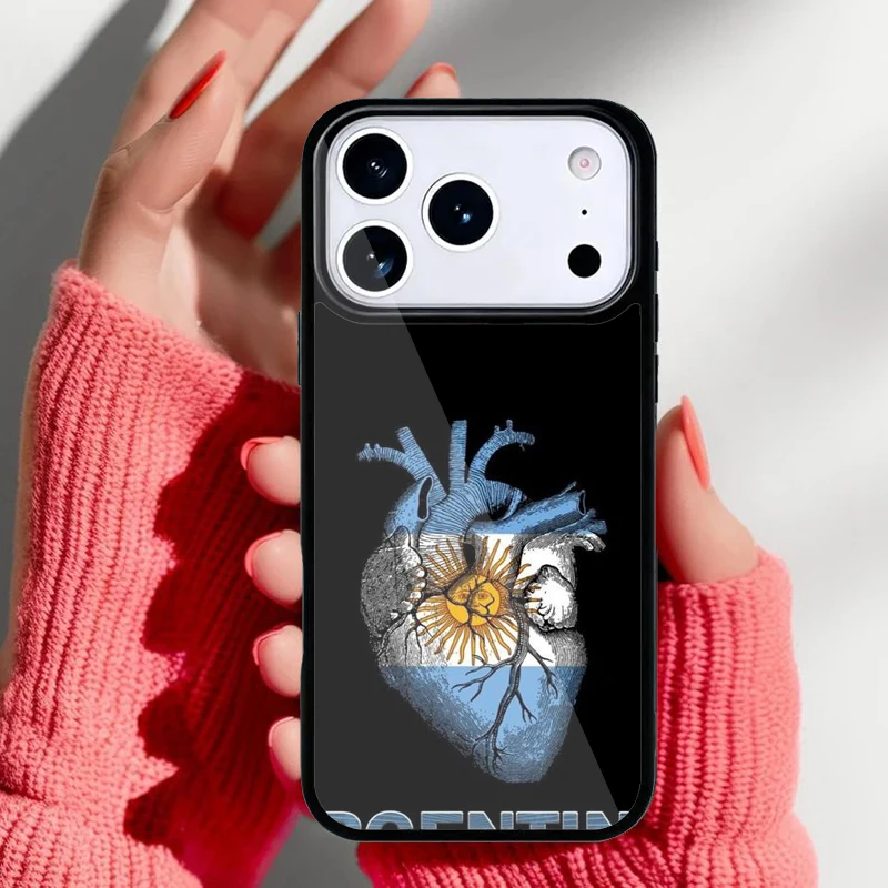 Perfil de la funda mostrando bordes protectores