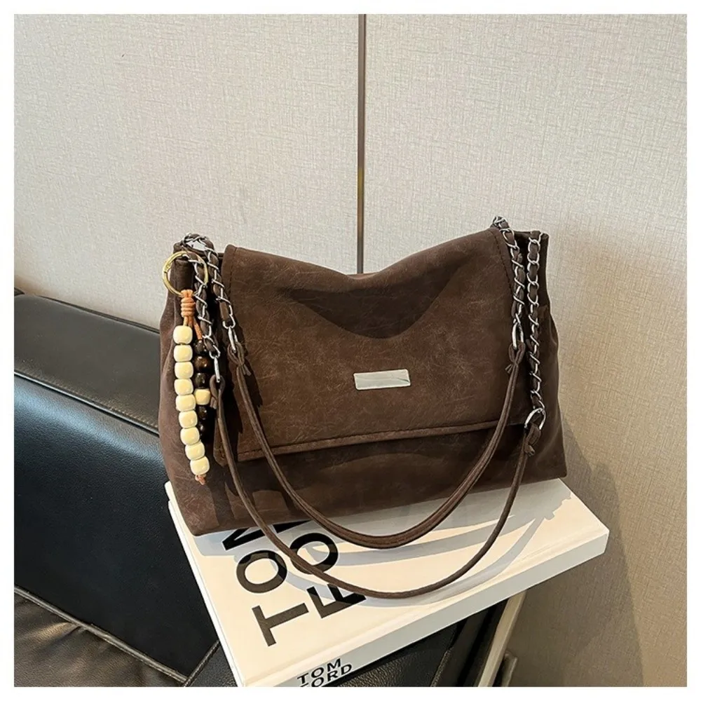 Bolso de hombro vintage con cadena de cuero – gran capacidad - imagen 4