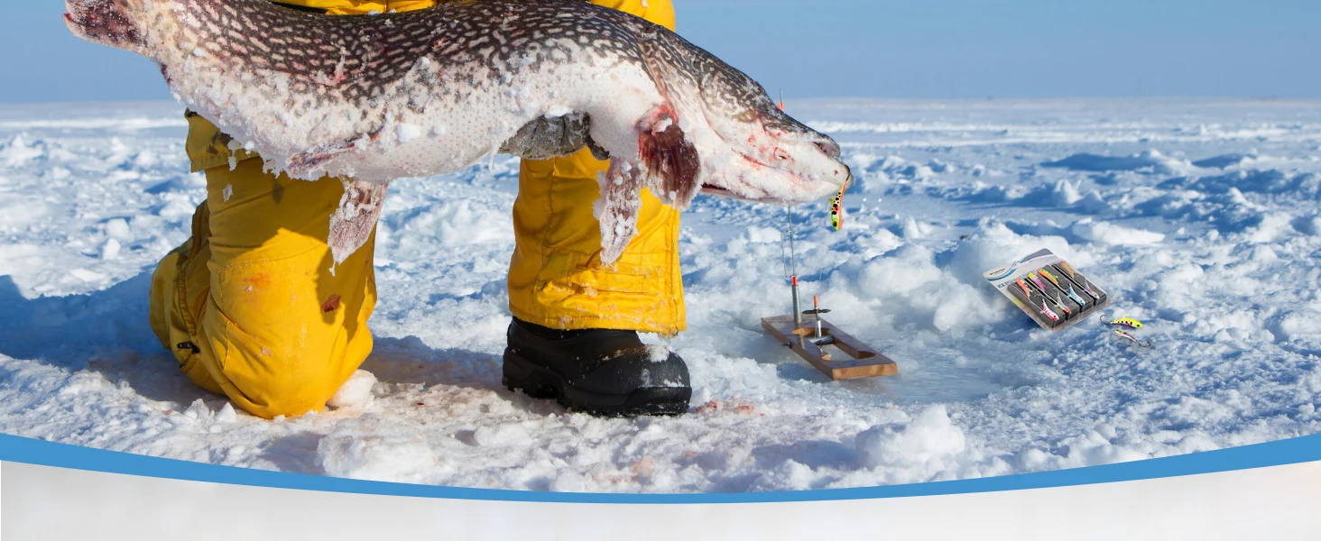 Detalle del anzuelo con púa para pesca en hielo