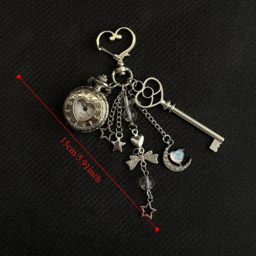 Reloj de bolsillo con corazón hueco en estilo vintage