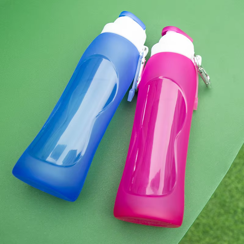 Hervidor plegable de silicona para camping y viajes - imagen 5