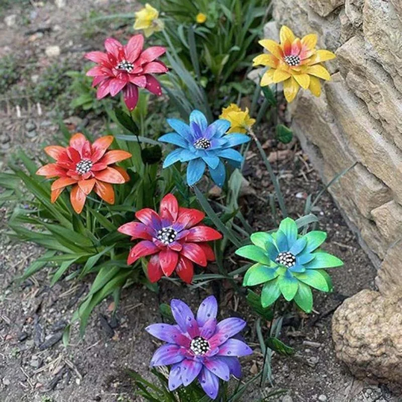 Opciones de color en estacas metálicas
