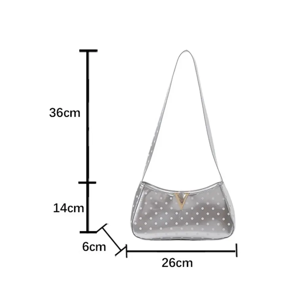 Bolso de hombro compacto con estampado de lunares