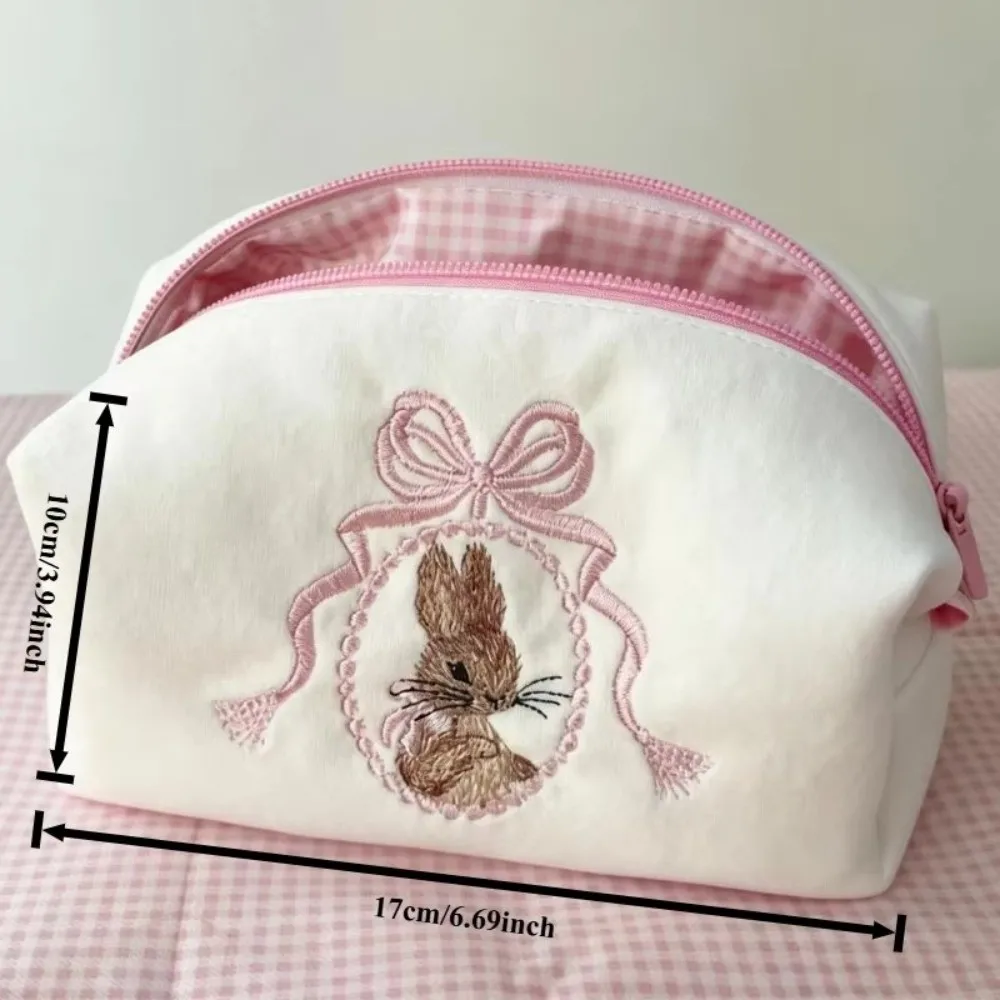 Bolsa de cosméticos con diseño de conejo y lazo de encaje