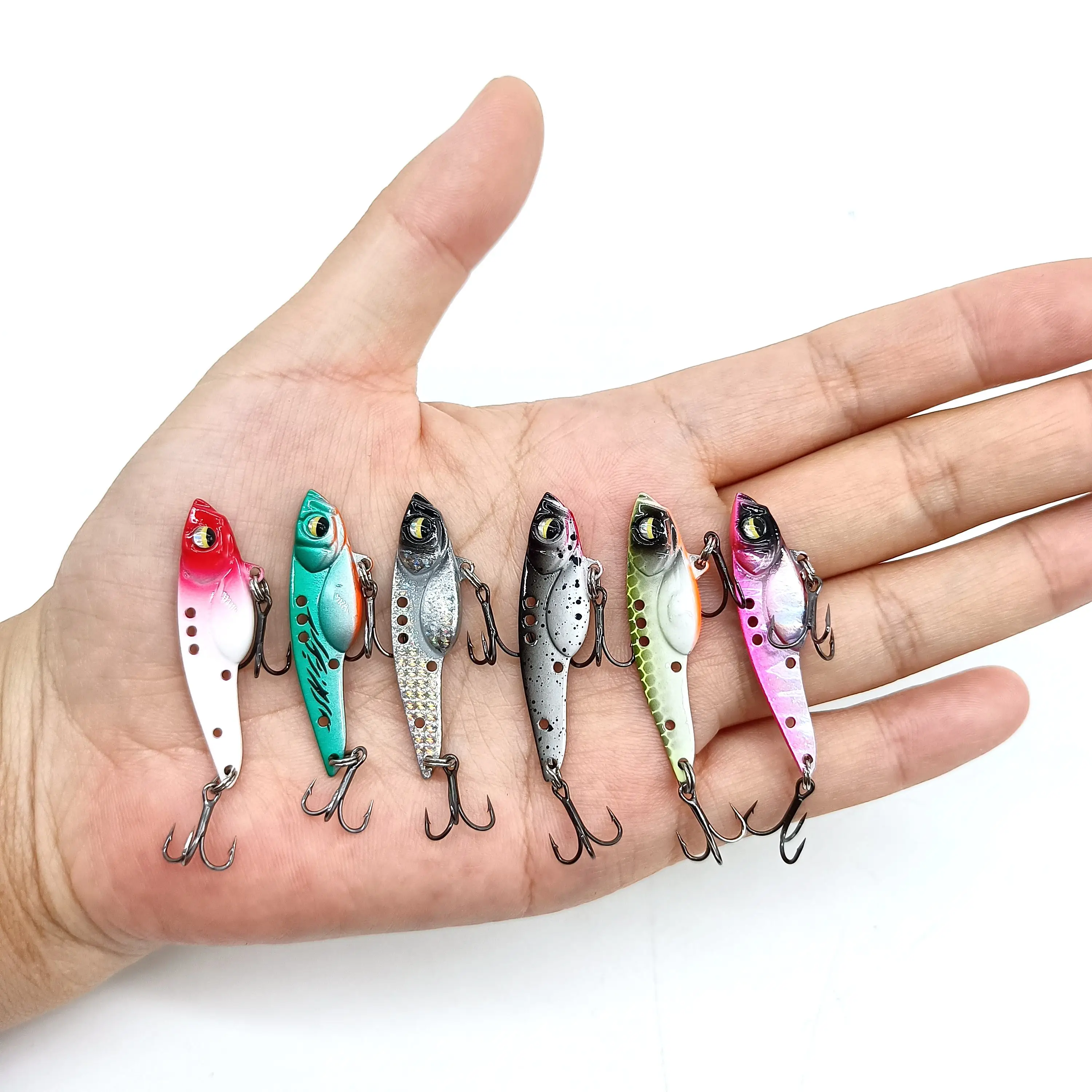 Cebo giratorio de metal tipo crankbait