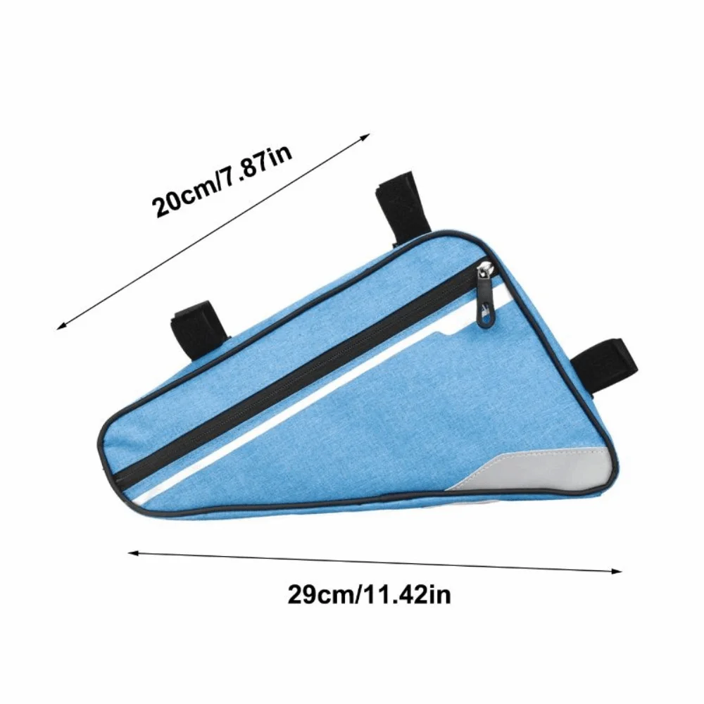 Vista frontal de la bolsa triangular para bicicleta
