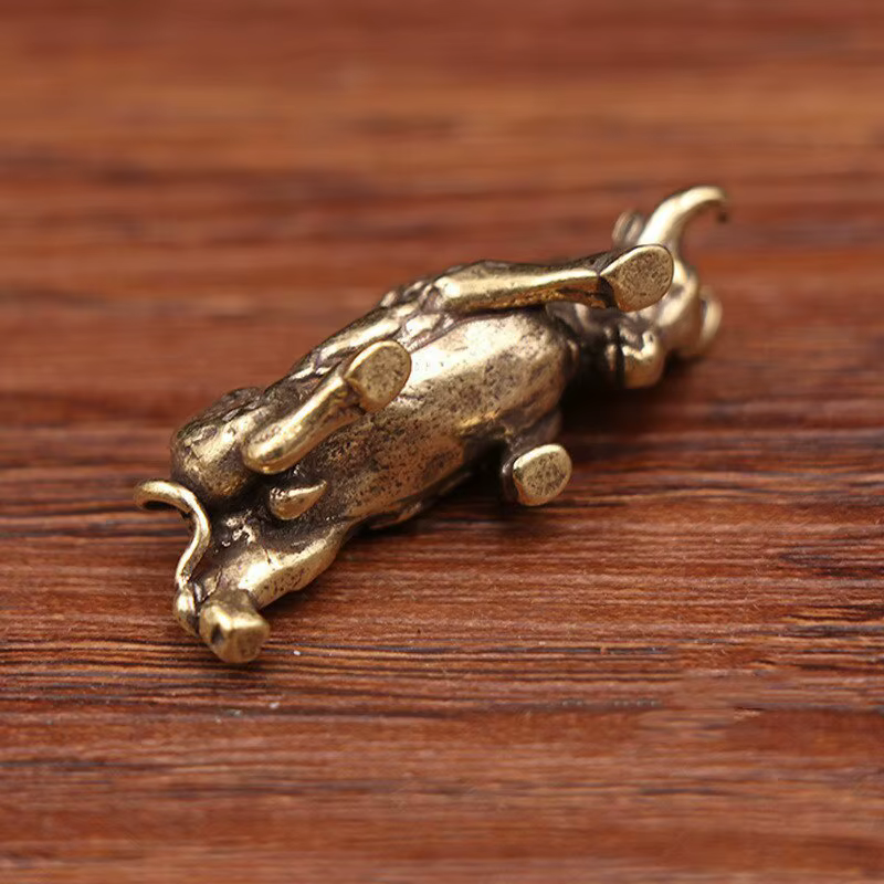 Señuelo Toro Cobre Latón – Miniatura decorativa para pesca - imagen 5