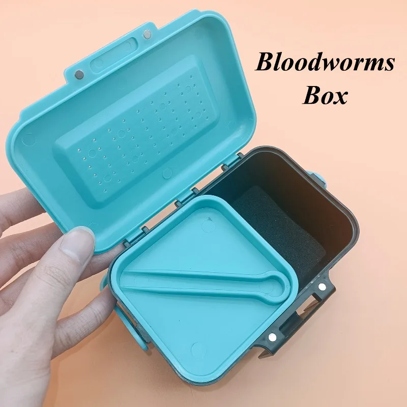 Caja para lombrices en uso para pesca