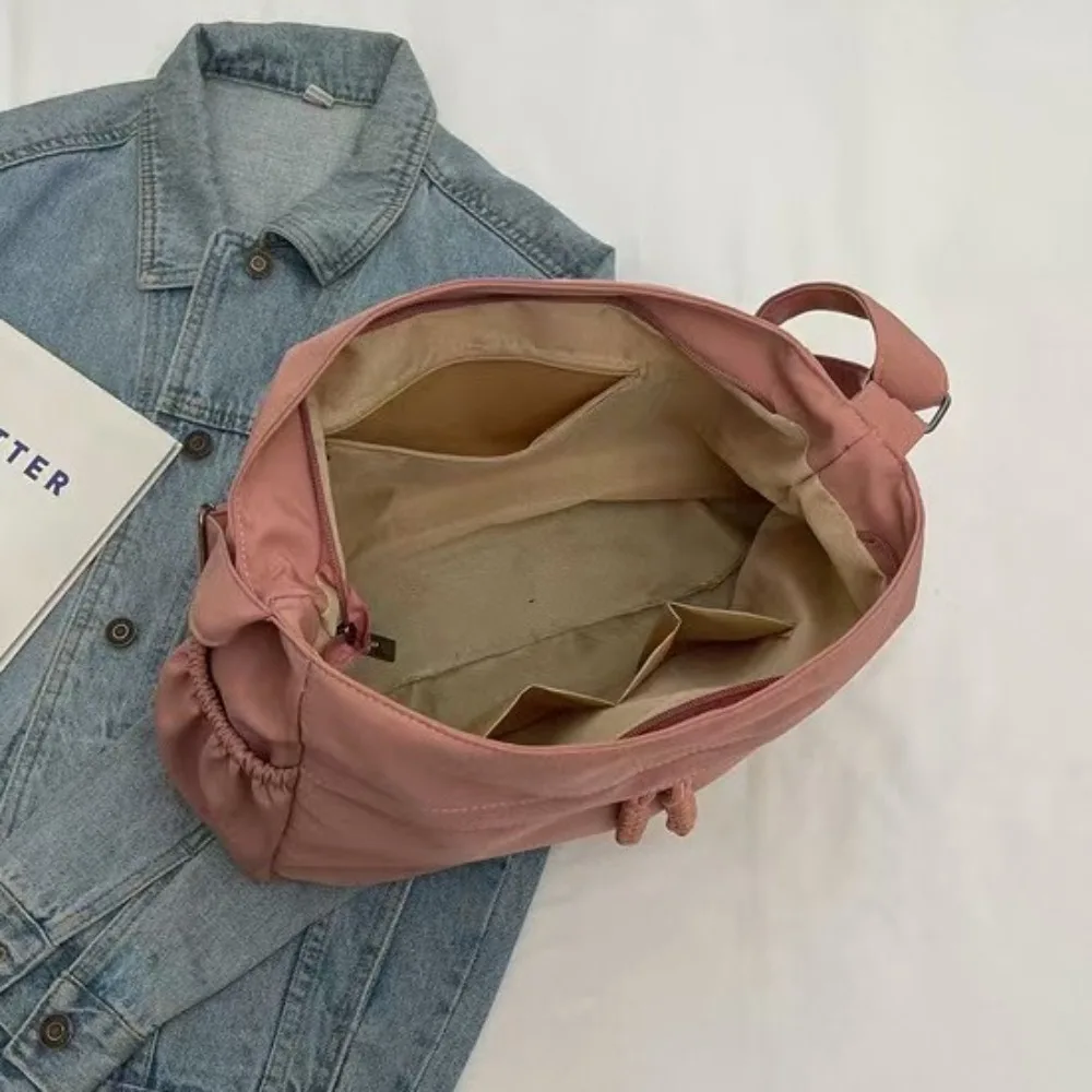 Bolso cruzado de nailon con cremallera y varios bolsillos - imagen 3