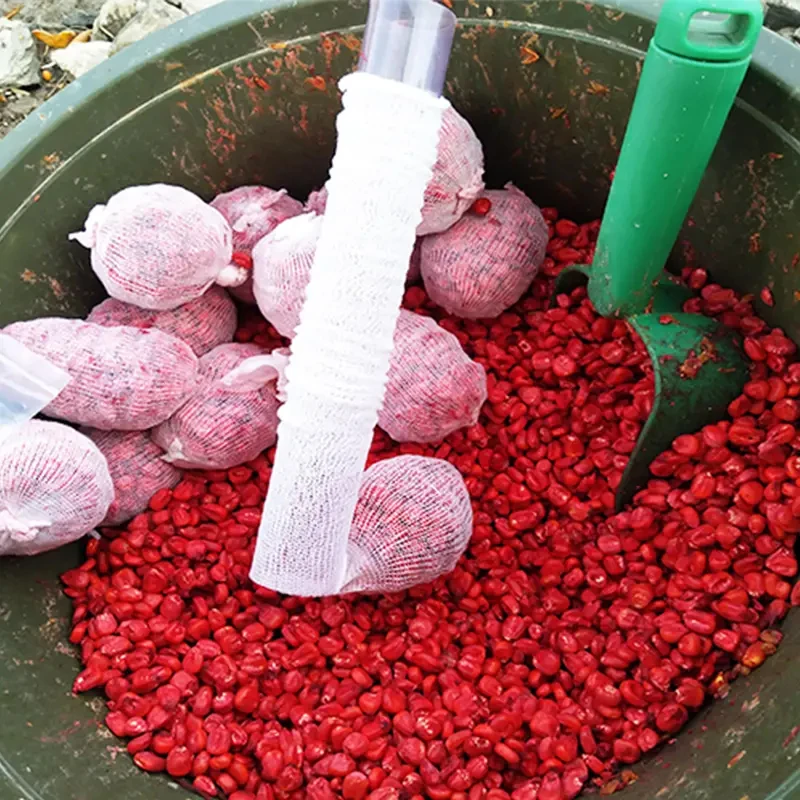 Detalle de la textura de la malla PVA para carpfishing