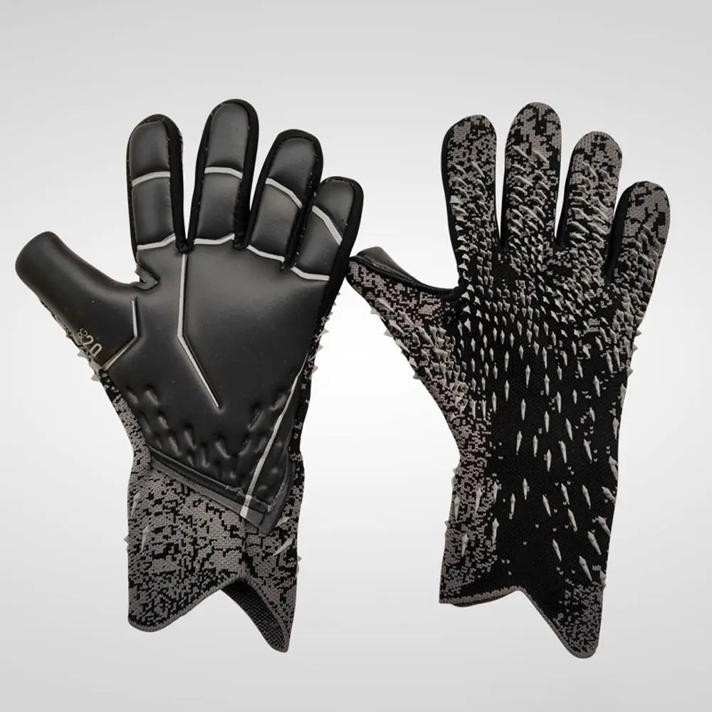 Detalle del agarre y palma de los guantes