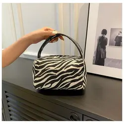 Bolsa de Aseo Portátil de Lona con Cierre y Estampado de Leopardo