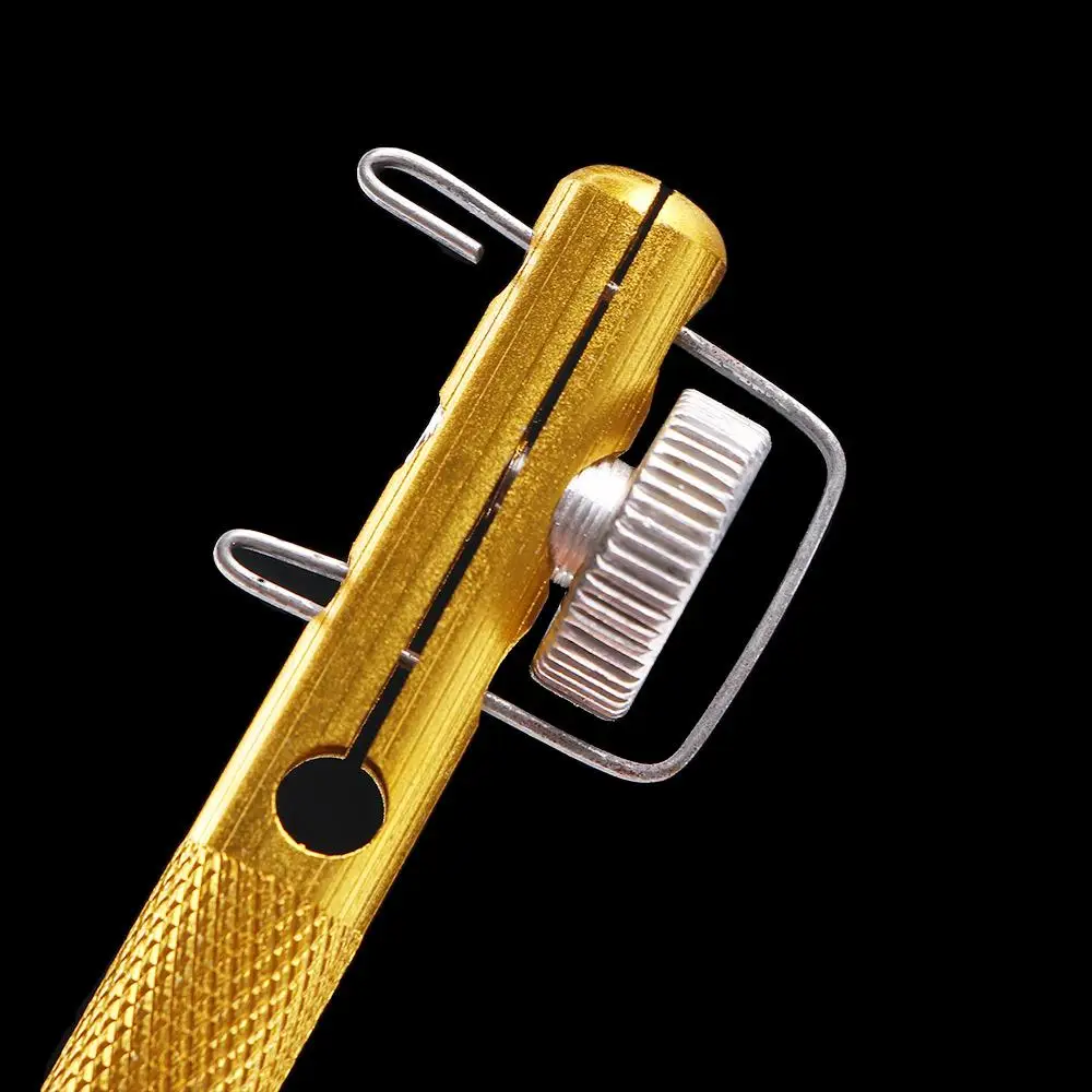 Herramienta multiusos para pesca: extractor y anudador de anzuelos