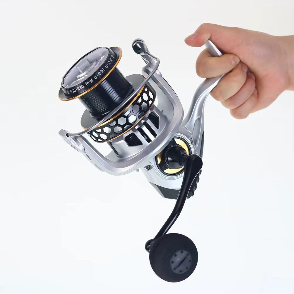 Carrete de pesca profesional con detalles de construcción