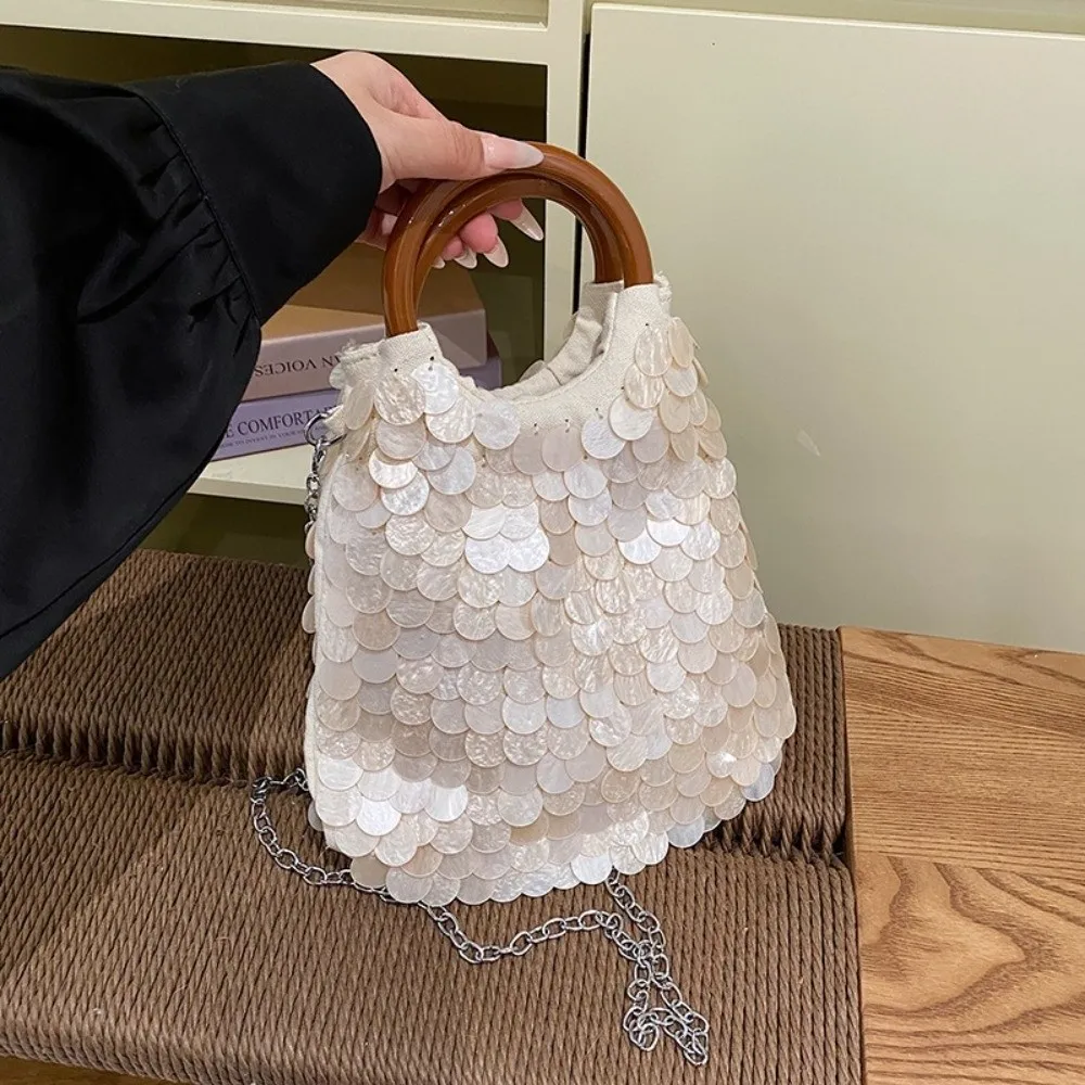 Bolso bandolera sirena tejido con conchas bordado a cuentas - imagen 3