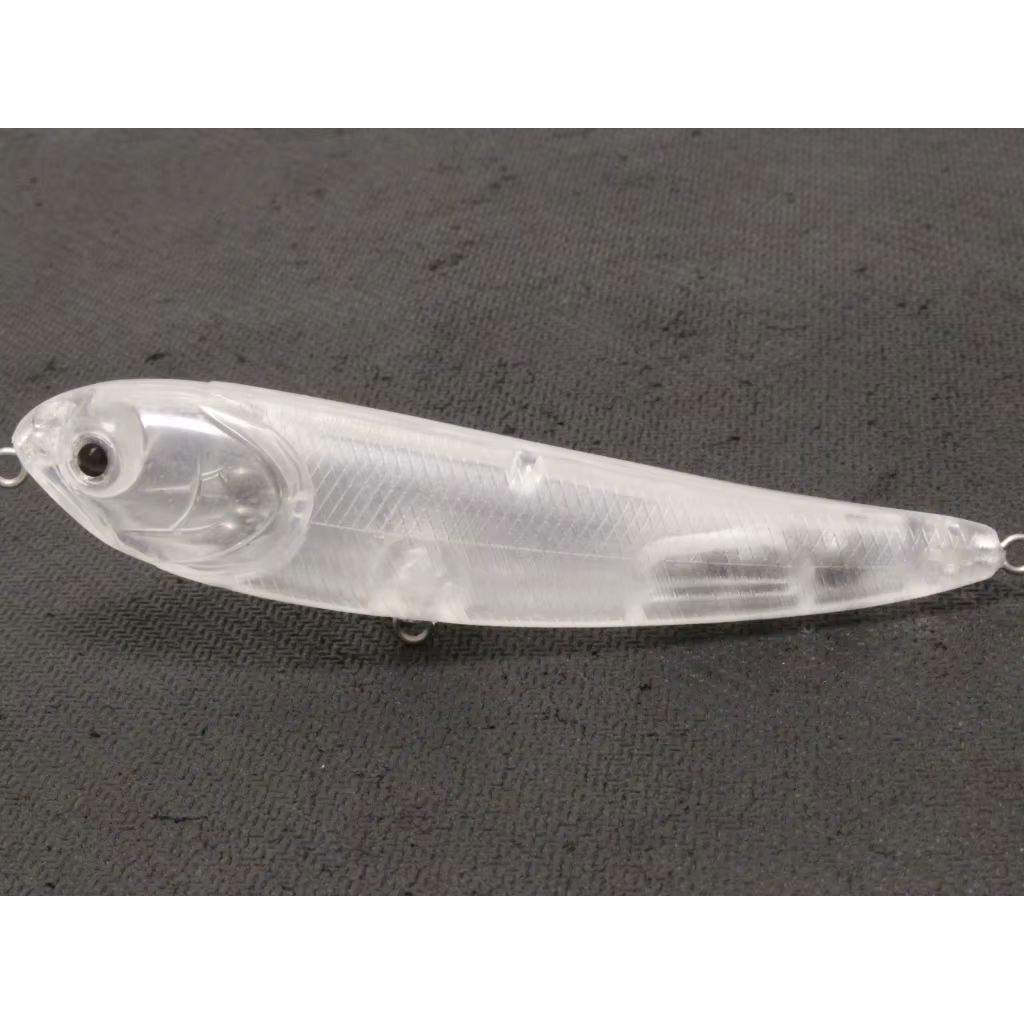 WLure UPW635 – Walking the Dog Señuelo superficie 10cm 14g blanco - imagen 2