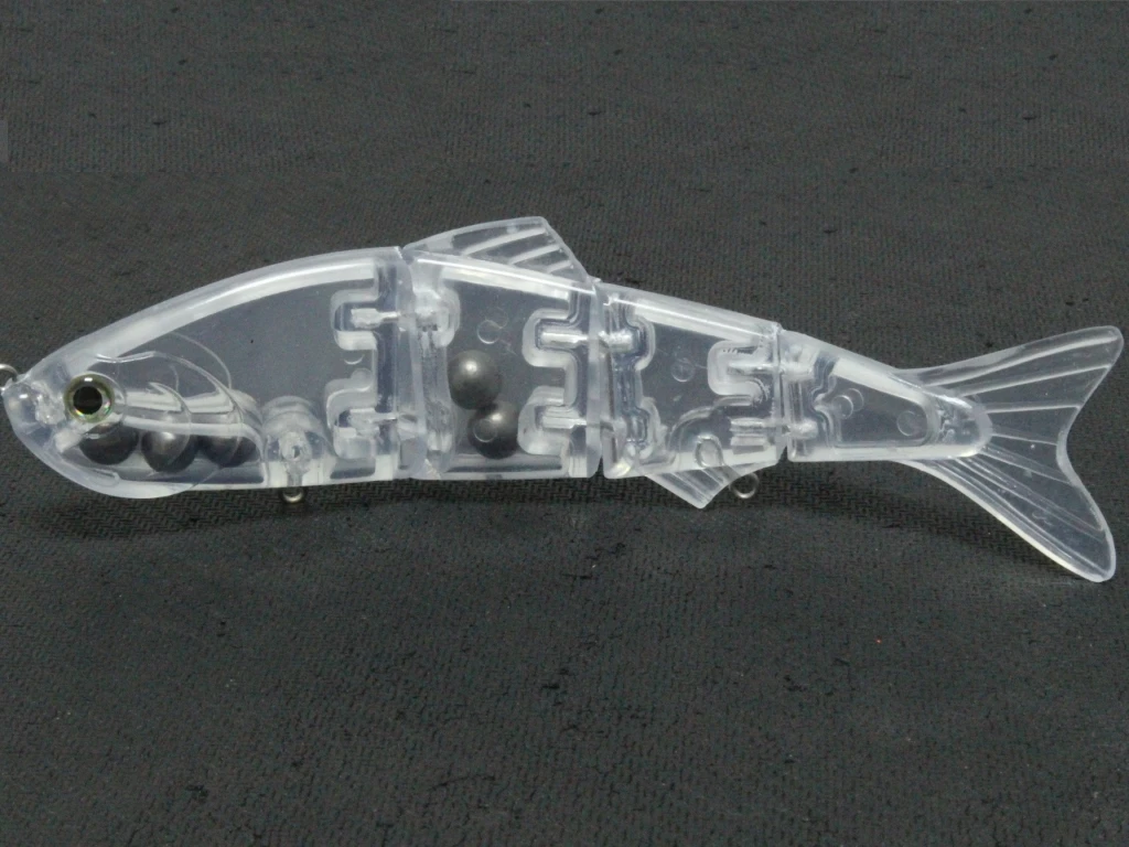 Señuelos tipo minnow de 15 cm en blanco, lista para personalizar