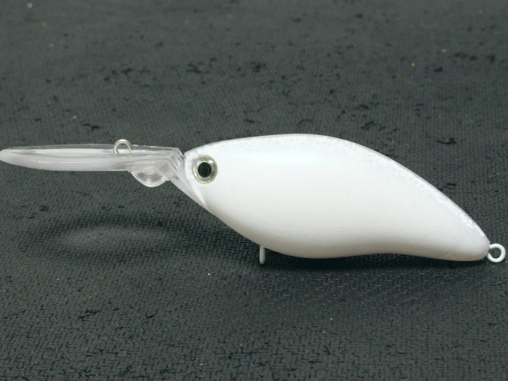 Vista de detalle del crankbait transparente