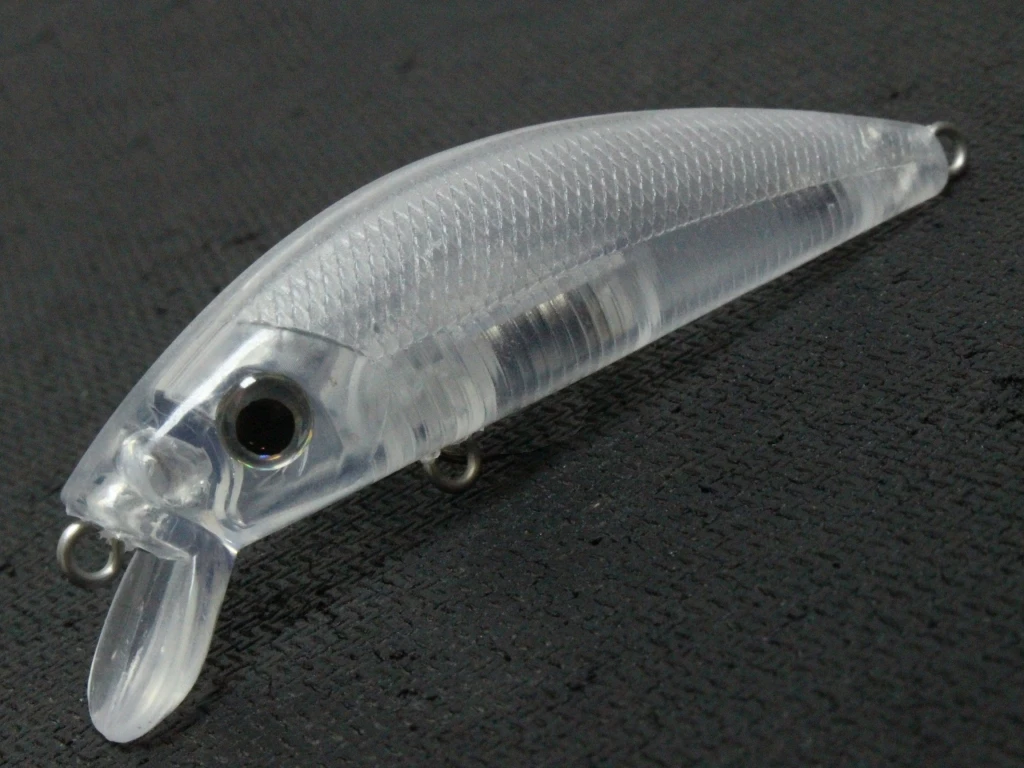 Señuelo minnow en blanco para personalizar
