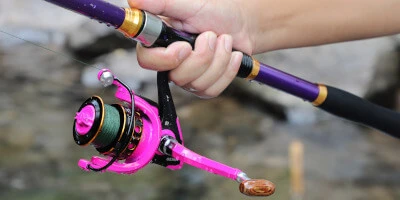 Caña de pescar giratoria portátil y telescópica para pescar carpas