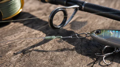 Detalle practico relacionado con los 10 errores más comunes en la pesca spinning y cómo evitarlos para comparar materiales, usos y puntos criticos.